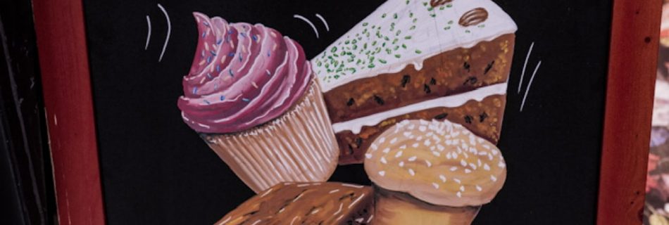 Sign in a french cafe