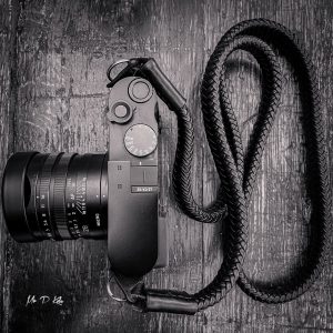 Image of a Leica Q2 camera